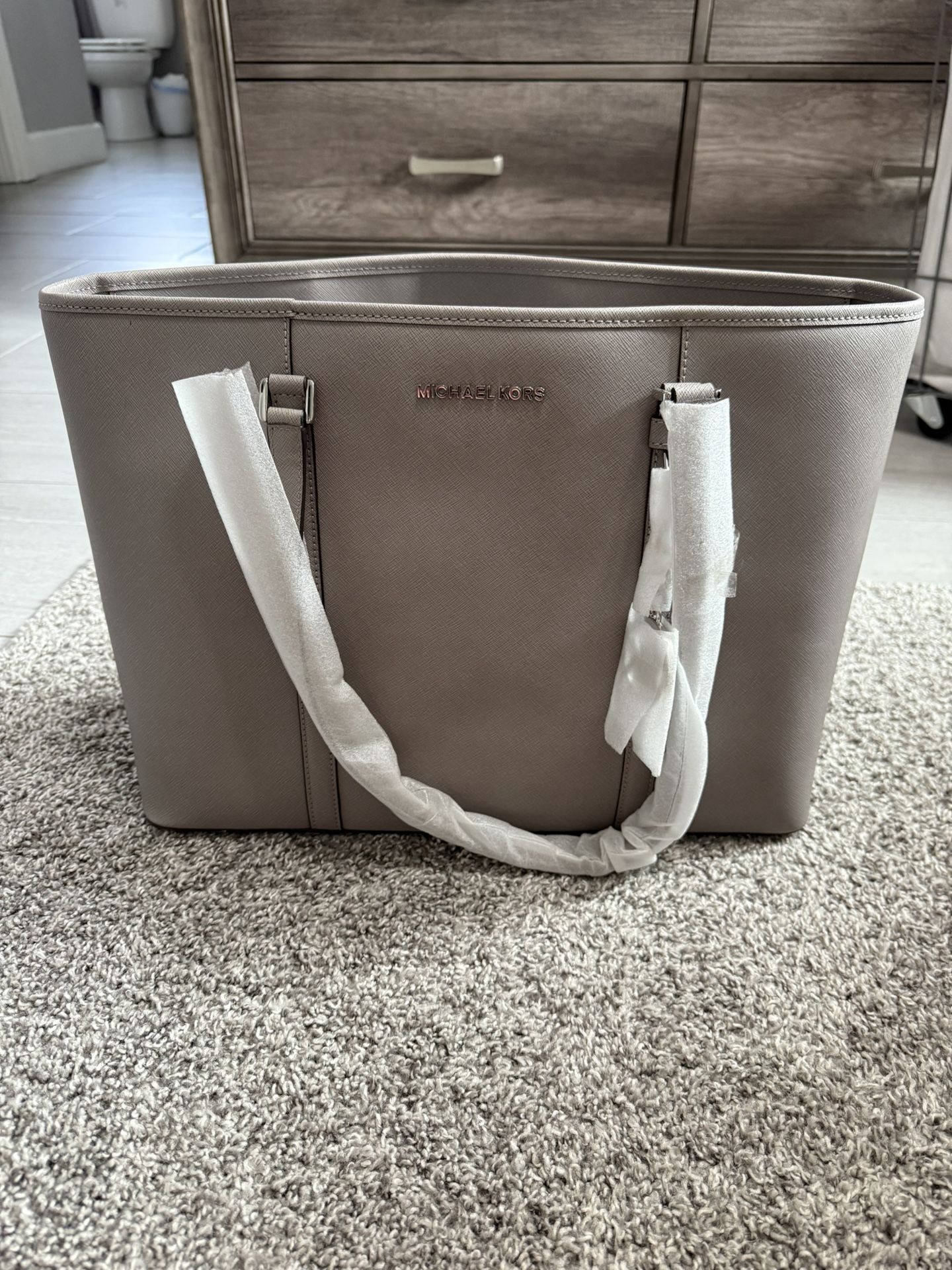MK Tote