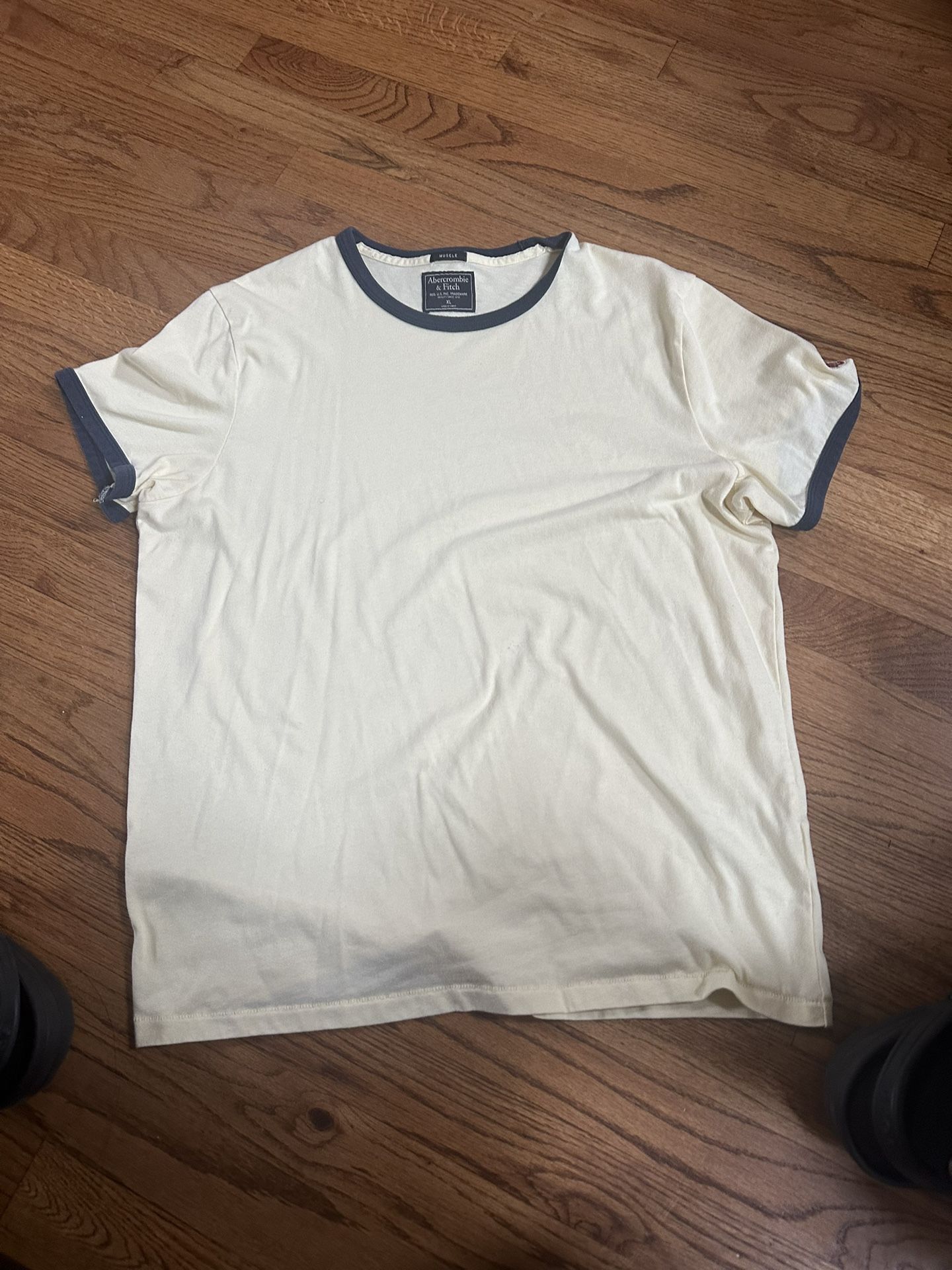 Abercrombie and Fitch extra large muscle shirt men’s