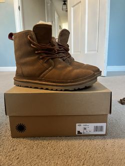 UGG Neumel Boot High