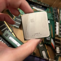 2 Cpus 