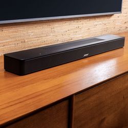 Brand New Bose Smart Soundbar 600 – Powerful Sound. Sleek Design