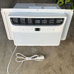 Air Conditioners In Excellent Condition