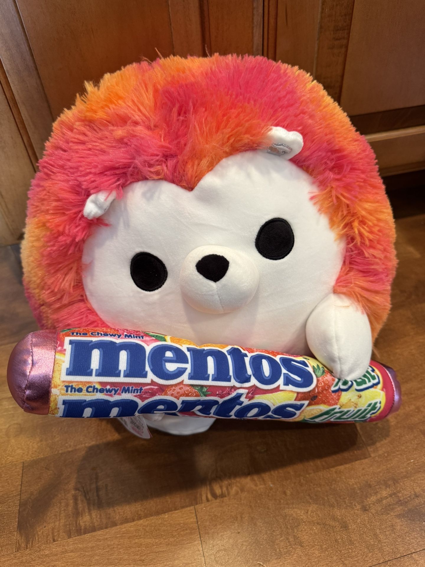 New W Tags snackles Series 2 By Zuru Mentos Hedgehog Shipping Available
