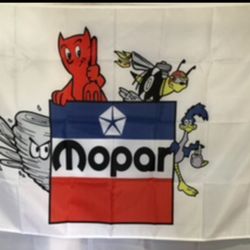 Mopar Wall Flag (3’x5’)