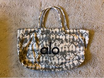 Alo Yoga Canvas Tie-Dye Shopper