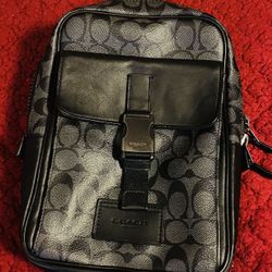 AUTHENTIC COACH UNISEX BLACK CROSSBODY BAG  