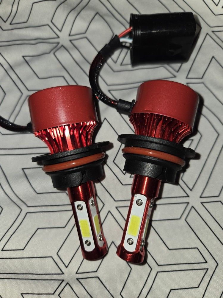 2 Headlight Bulbs Led