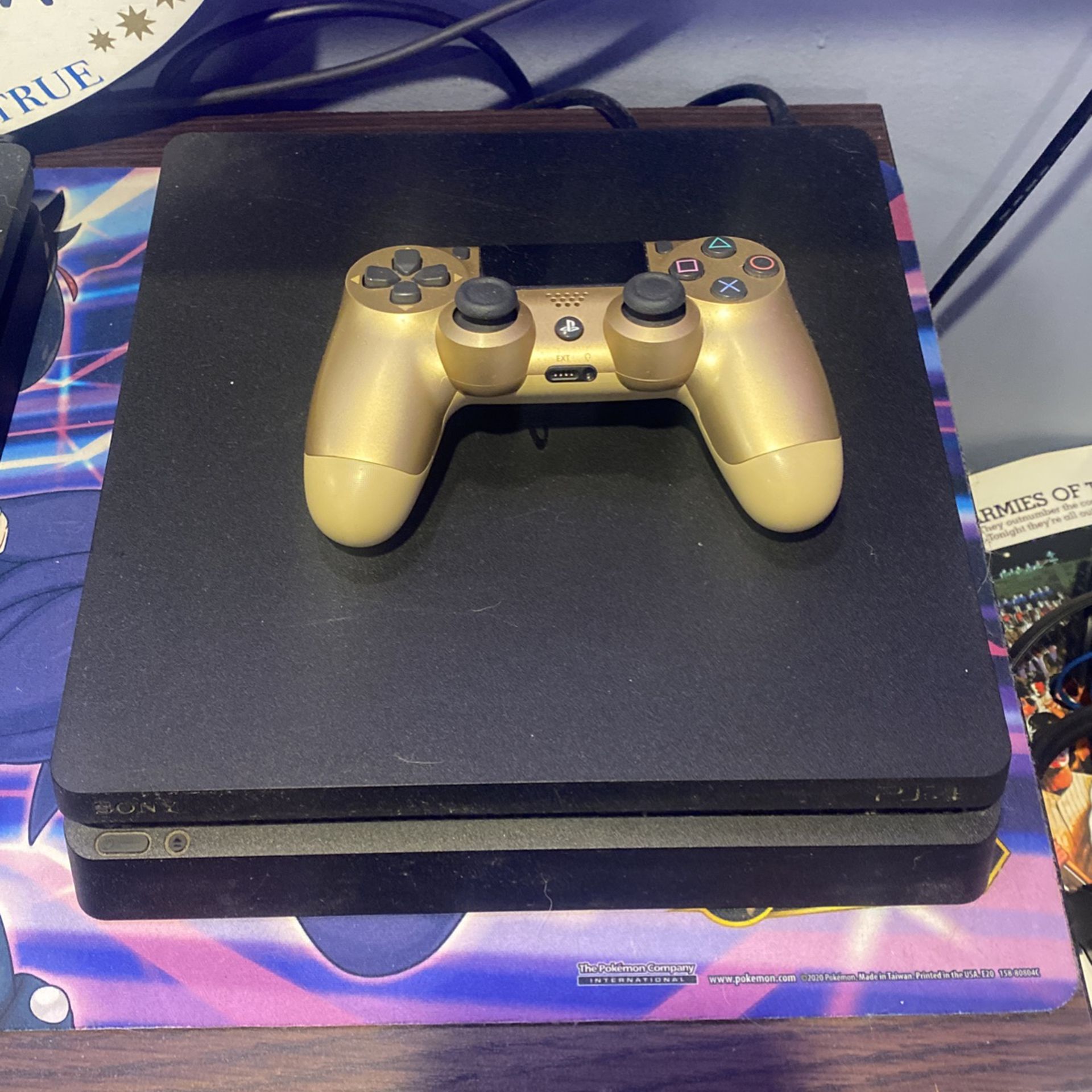 PlayStation 4 With Gold Remote And GTA 5