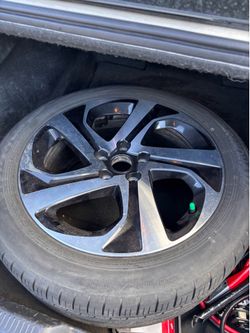 2 different pair of Subaru rims don’t need no longer I need them gone