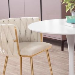 DINING CHAIRS - SET OF 4 New Chairs (packed)