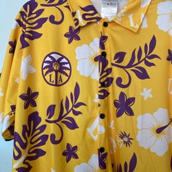 Los Angeles sparks button up size medium
