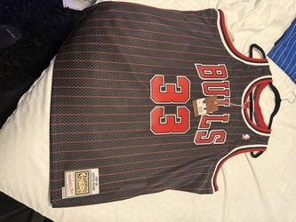 Scottie Pippen Chicago Bulls Mitchell & Ness Hardwood Classics Swingman Jersey - Black