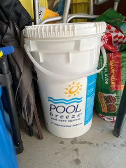 Pool Breeze 3" Chlorinating Tablets – Pool Care System