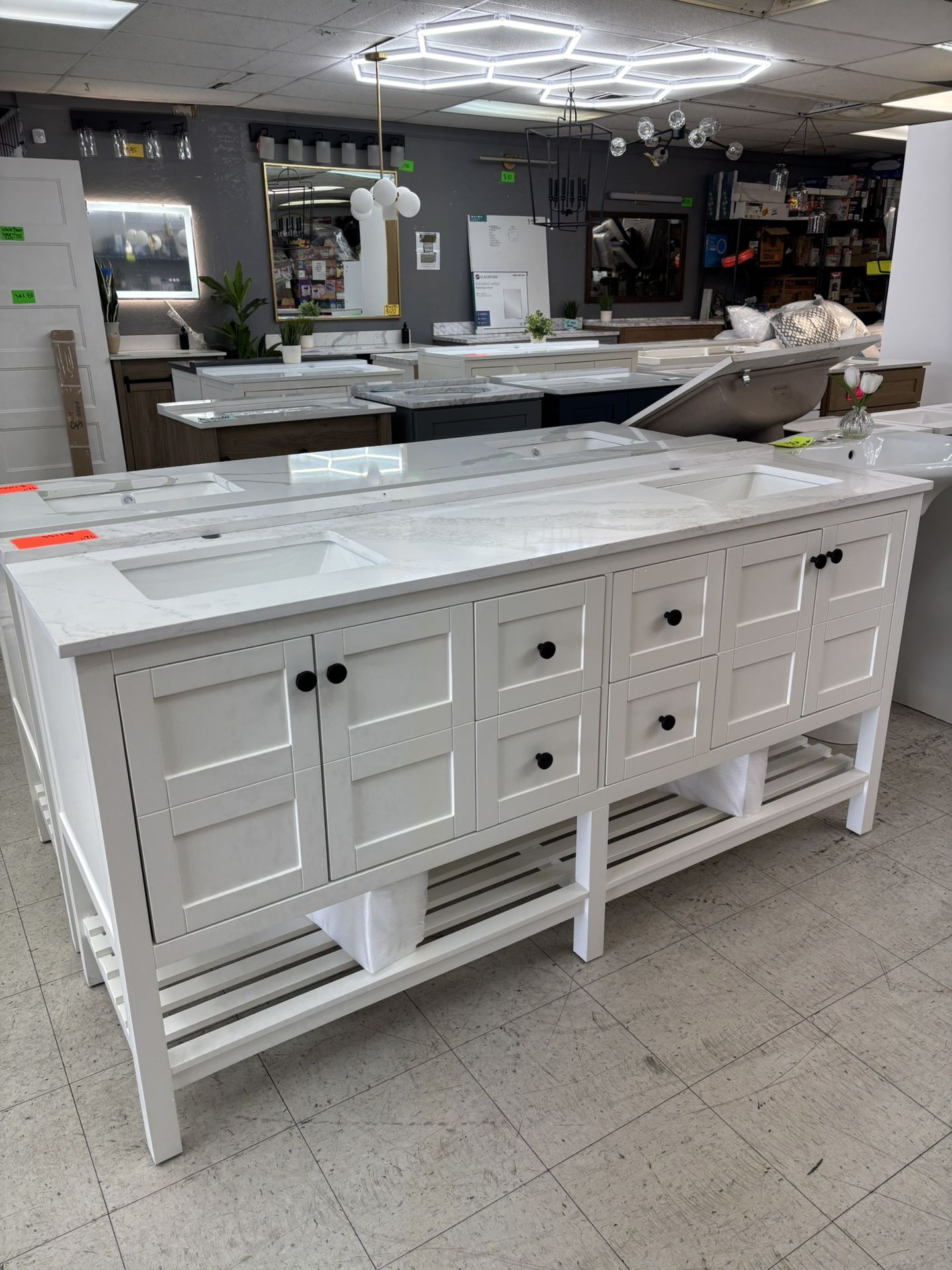 72” SIDNEY VANITY WITH QUARTZ TOP