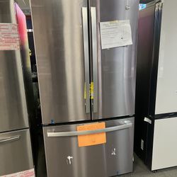 GE STAINLESS STEEL FRENCH DOOR FRIDGE