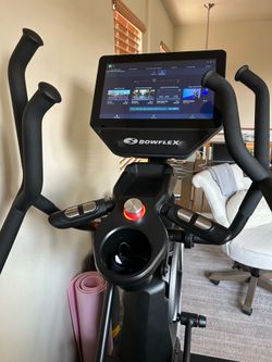 Barely used! Almost new! BowFlex Total Max and Peloton Row