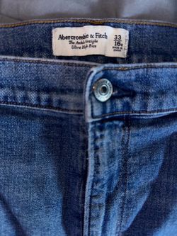 Abercrombie & Fitch Ultra High Rise Ankle Straight Jeans