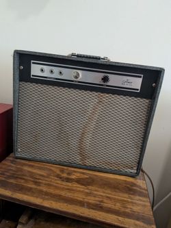 Rare 1960's Knox model 602 tube guitar amplifier