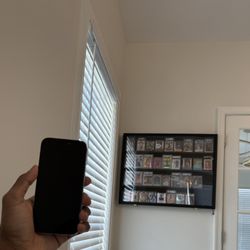 iPhone 15 Pro - White Titanium - 128GB (Unlocked) + Charging Cable