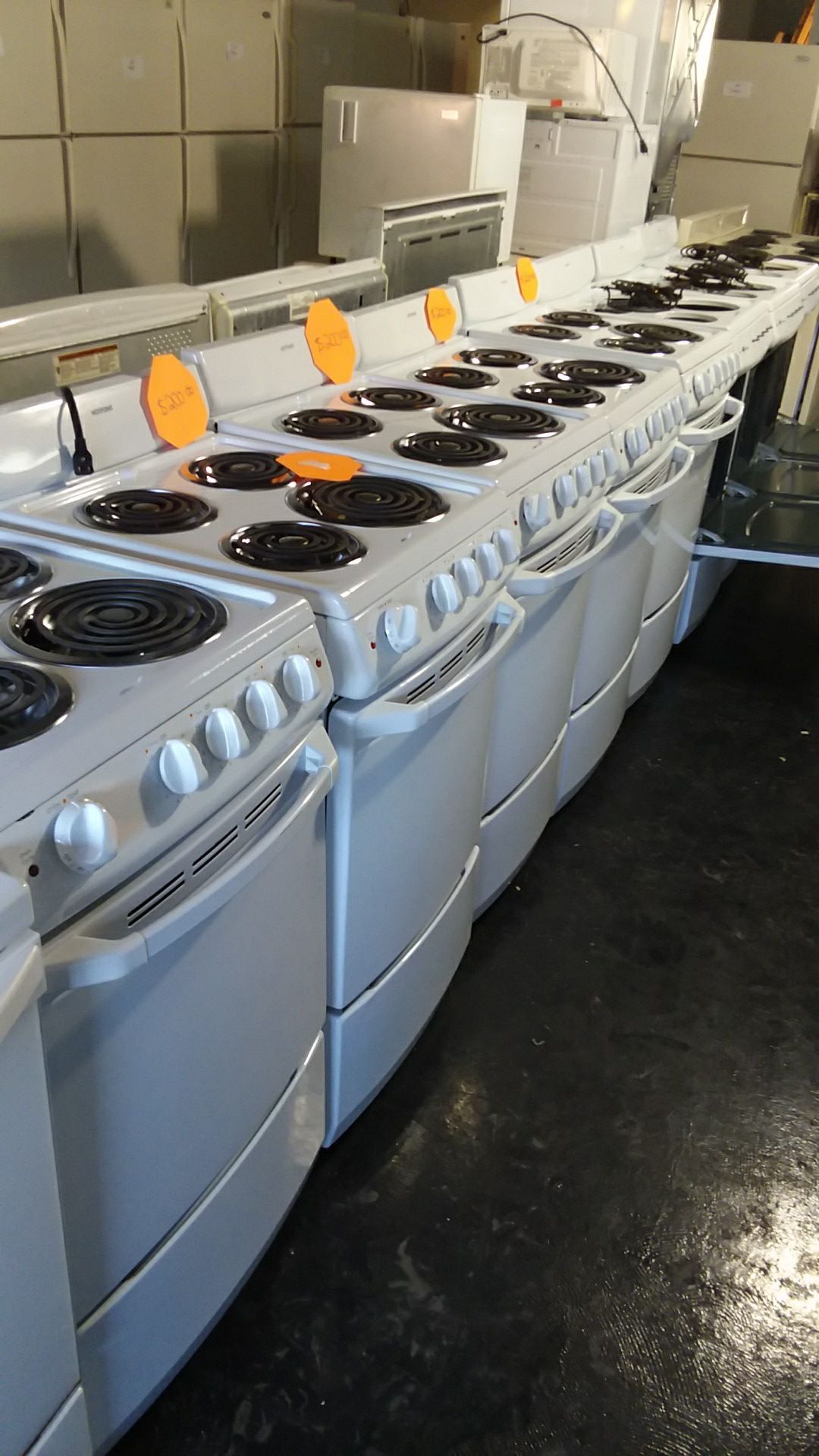20 inch apartment size stove 4 Day Sale 13th Thru the 16th