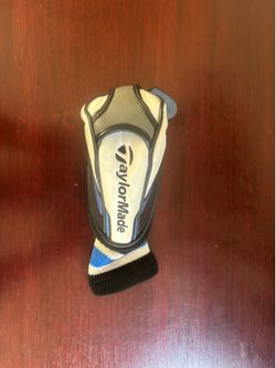 TaylorMade head cover