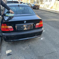 2004 BMW 325xi