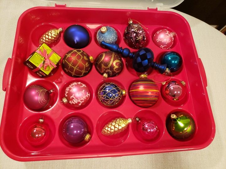 Glass. Christmas Toys.