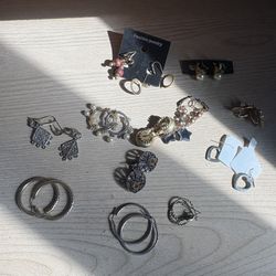 Women’s Costume Pieces 