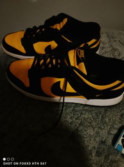 Nike dunks reverse goldenrod size 11