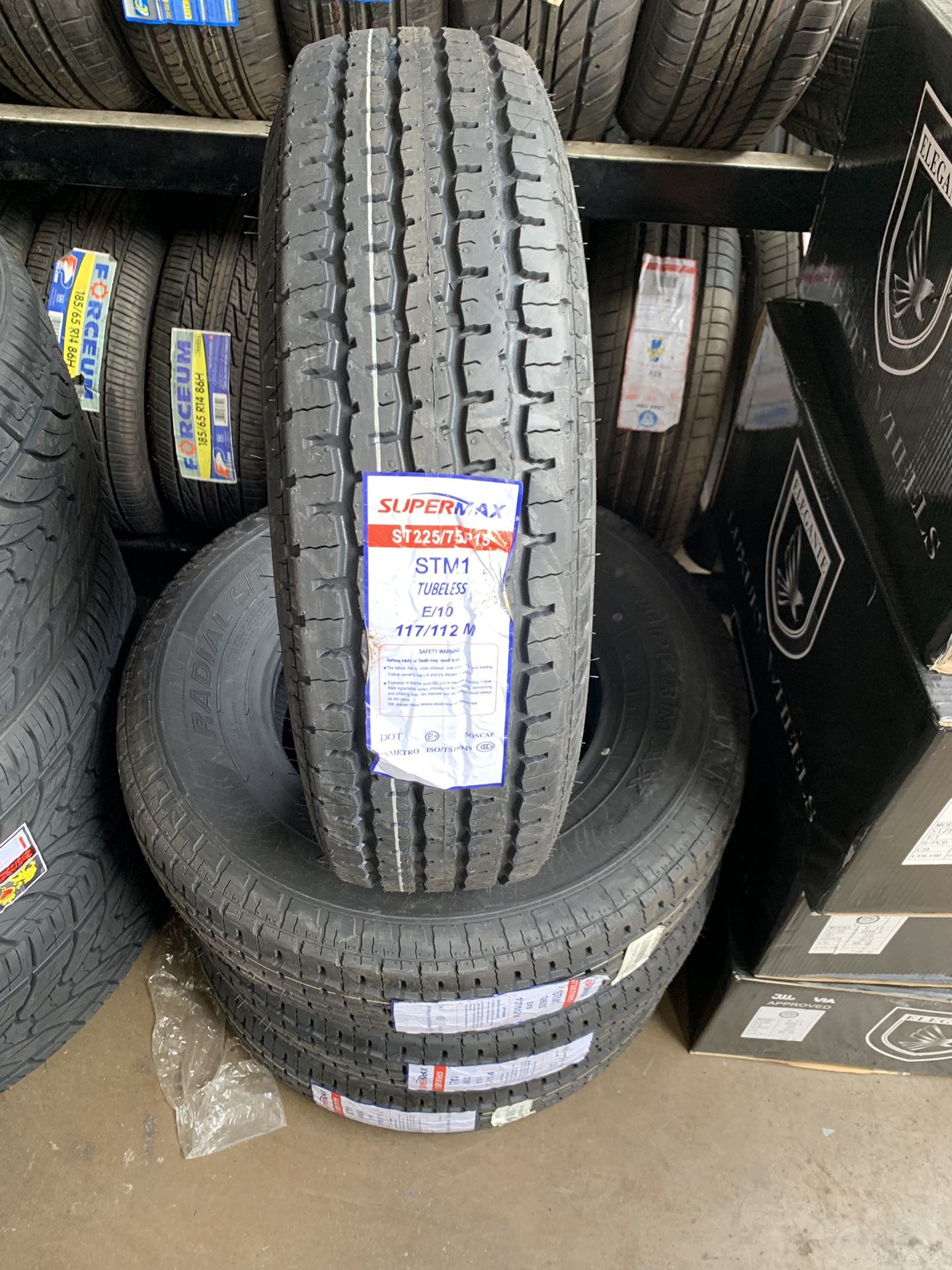 225/75/15 trailer tire