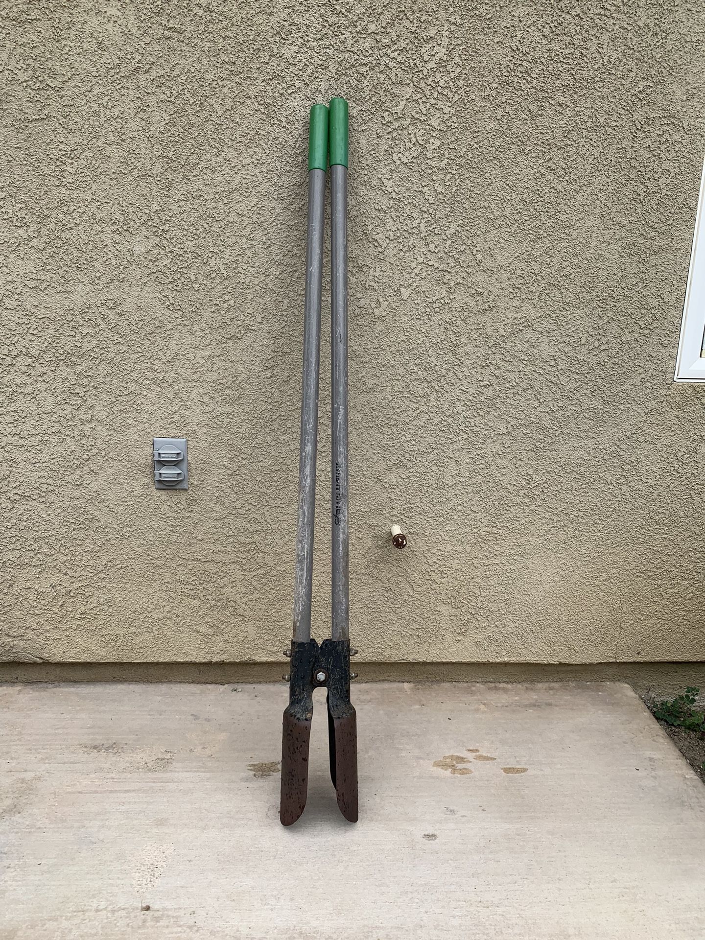 Blue Hawk 14-in Post Hole Digger