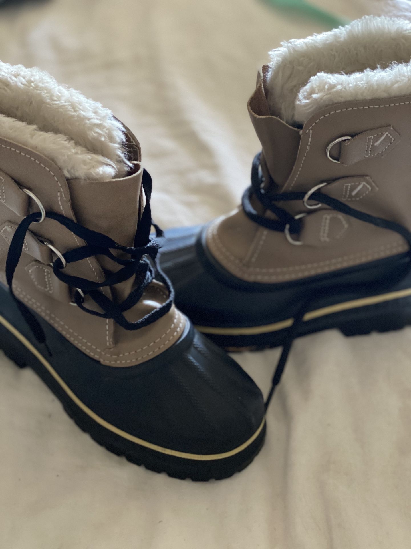 ❄️Sorel ❄️kids snow boots 🥾