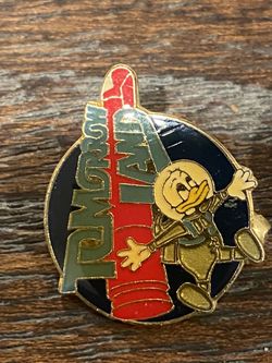 Disneyland Pin