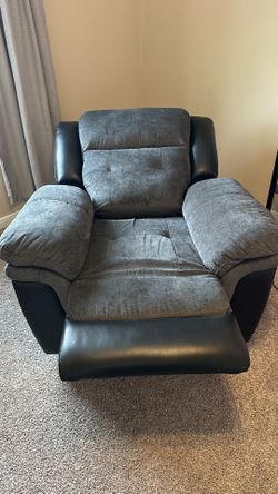 Recliner Chair