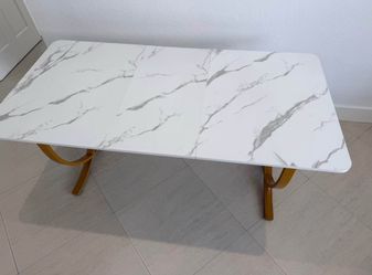 Dinning room table