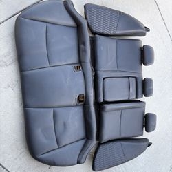 infiniti red sport seats 