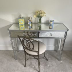Mirror Vanity & Chair 