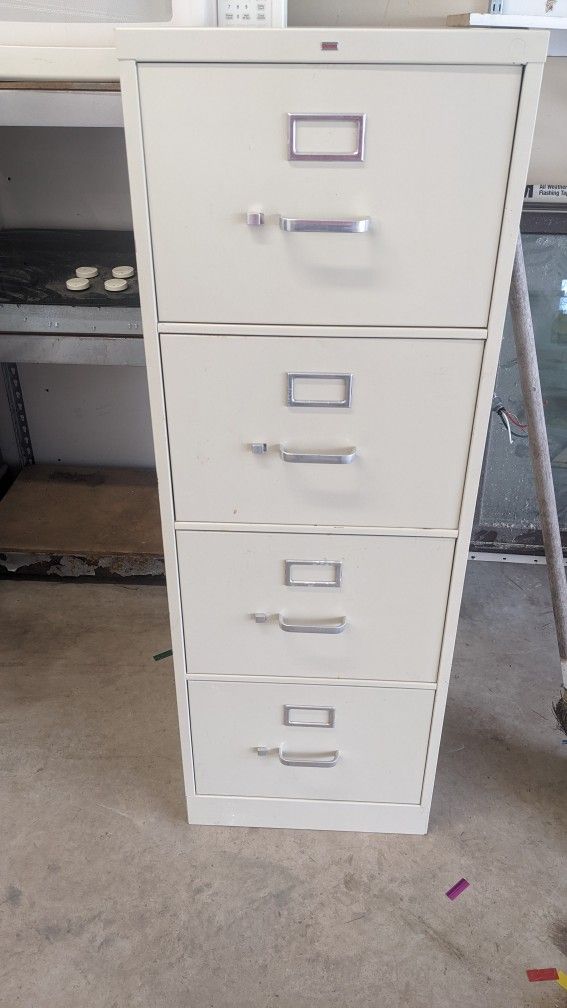 Excellent Condition Filing Cabinet