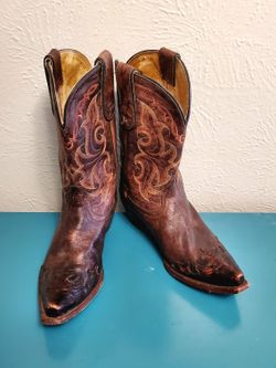 8.5 TONY LAMA WOMEN'S CLAY SANTA FE SNIP TOE WESTERN BOOTS
