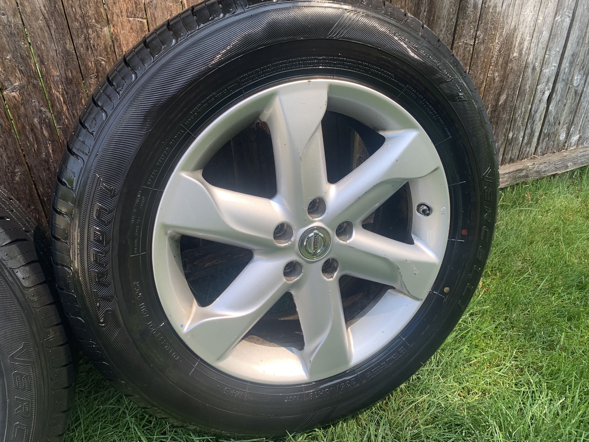 Wheels & Tires - 235 65 R18 - On Nissan Murano rims