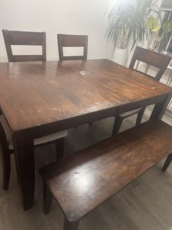 Mahogany Dining table and chairs
