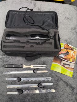 Food Network Electric Knife in great shape!  Only used 3 times.  Comes with case and directions.