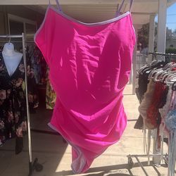 Size medium large pink