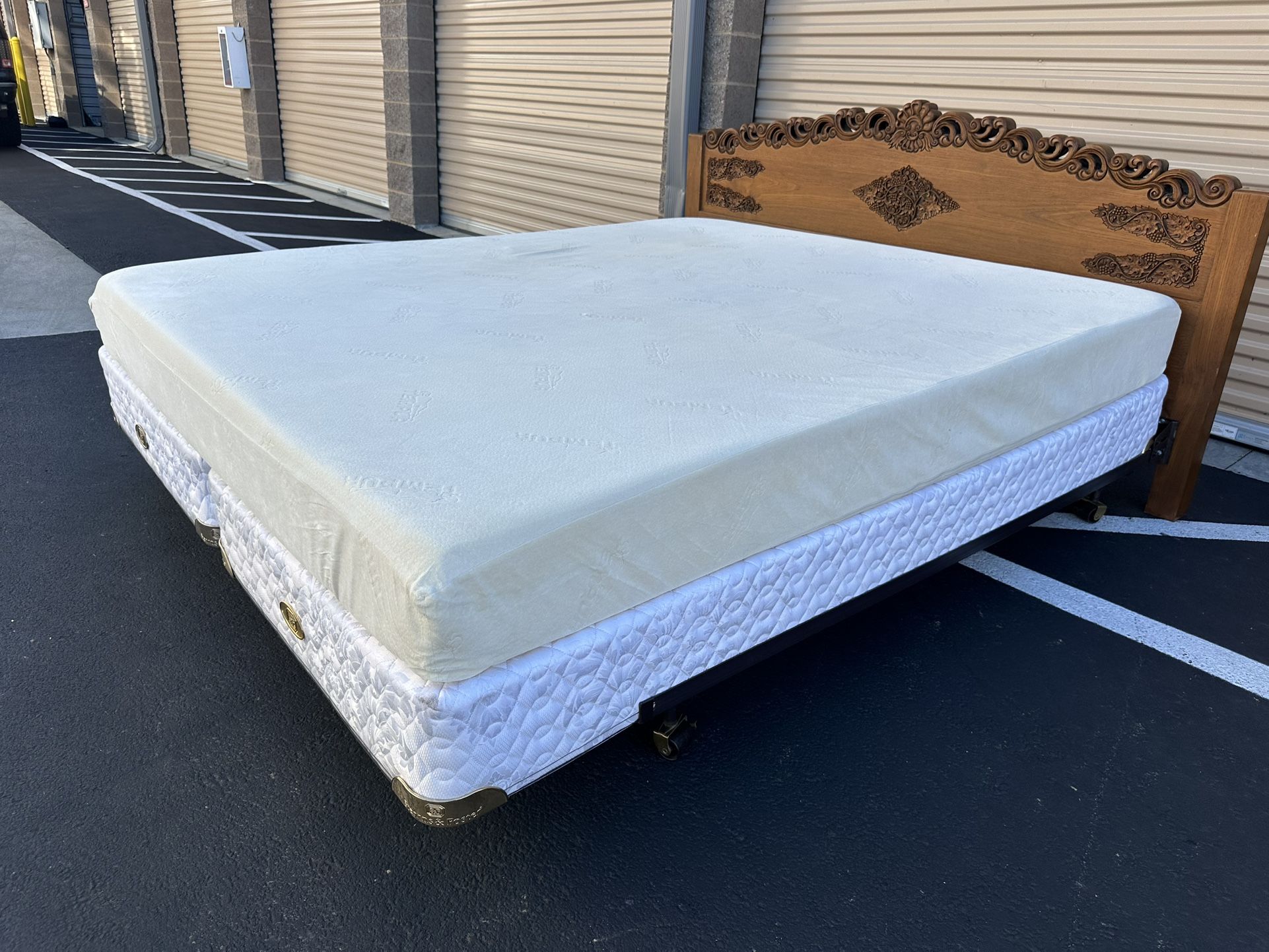 Calking size bed with memory foam mattress/ cama tamaño California king con colchón de memory foam