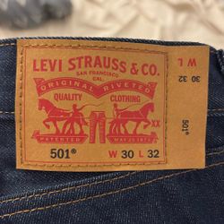 Levi’s Men501  30*32 Stf