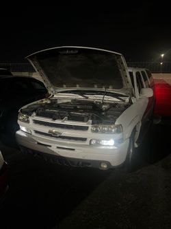 2003 Chevy suburban k1500