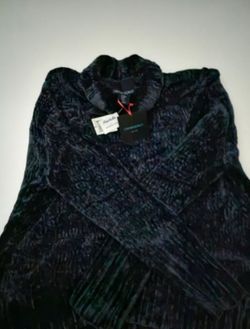 Sweater Size M Cynthia Rowley Blue Marshalls Brand New with Tags
