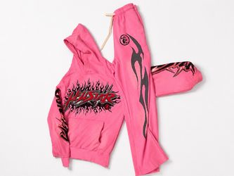 Pink hellstar