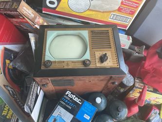 Antique Emerson tv one of the first late early 1940smj