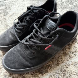 Black Levi’s Men’s US Size 9.5 Comfort Wear Bottoms 